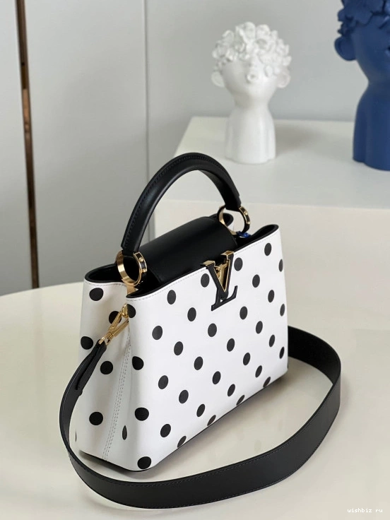 WIS LOUIS BB VUITTON CAPUCINES 0808